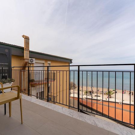 B&B Le Suites Di Costanza Cefalù Buitenkant foto