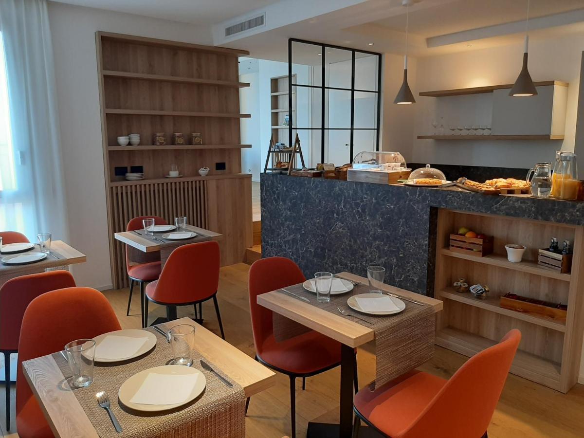B&B Le Suites Di Costanza Cefalù Buitenkant foto